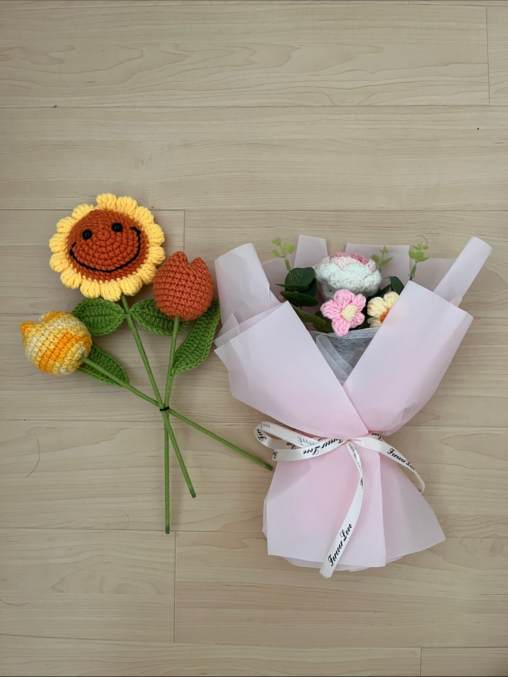 Crochet Flower bouquet and 3 additional flowers 🌻